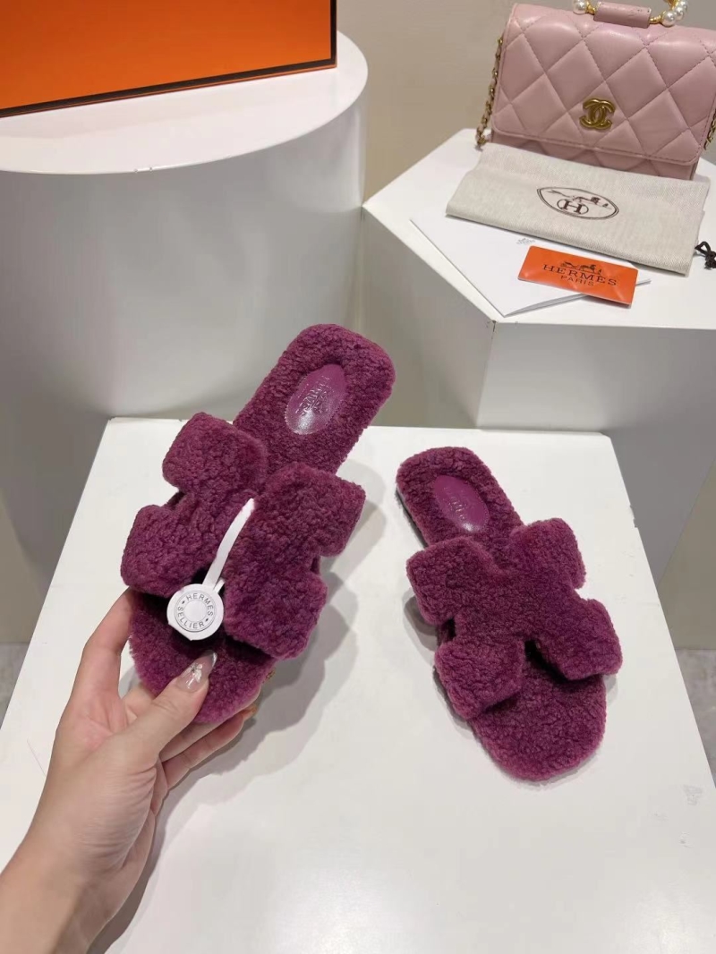 Hermes Slippers